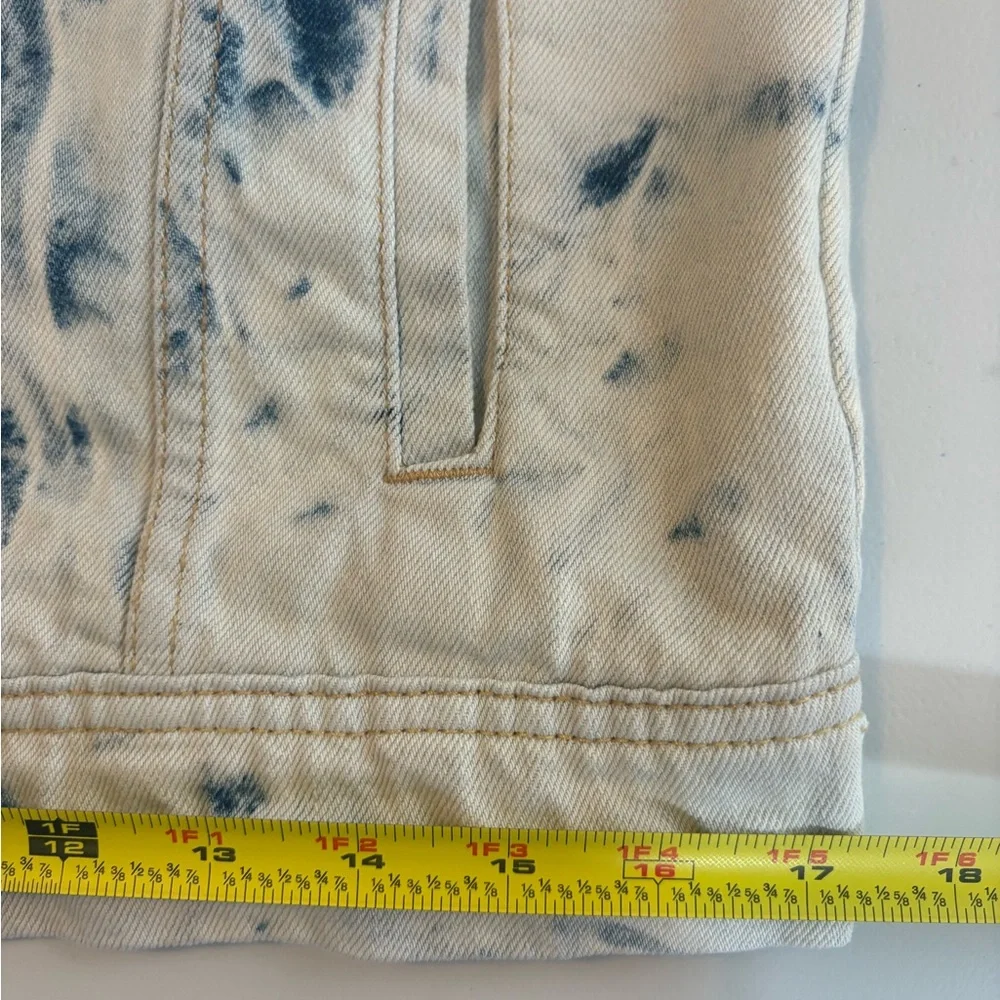 FREE People Rumors Denim Jacket in Jones Tie Dye Blue Size Small EEUC 0436 - Picture 13 of 15